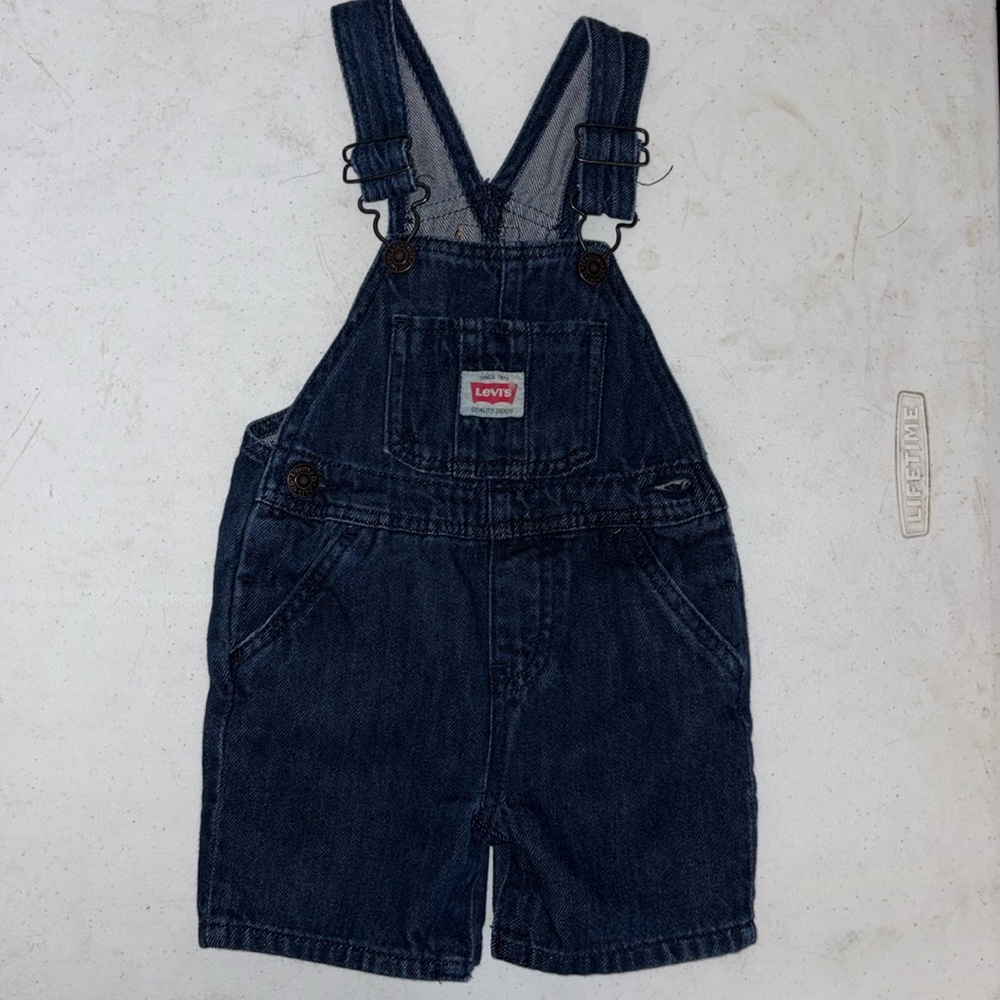 Levi’s overall shorts 12Months
